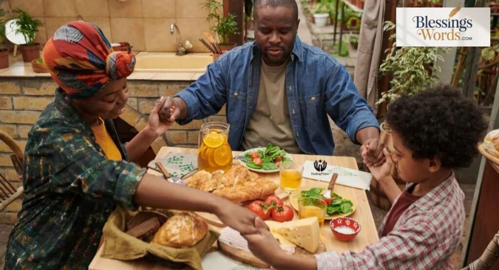 25+ Uplifting Lunch Prayers with Bible Verses for Every Day
